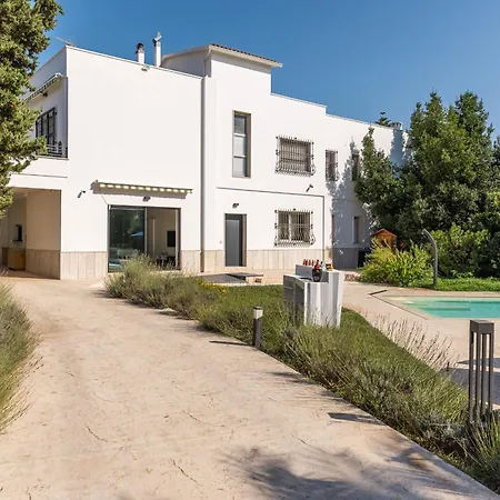 Nunzia فيلة روفانو